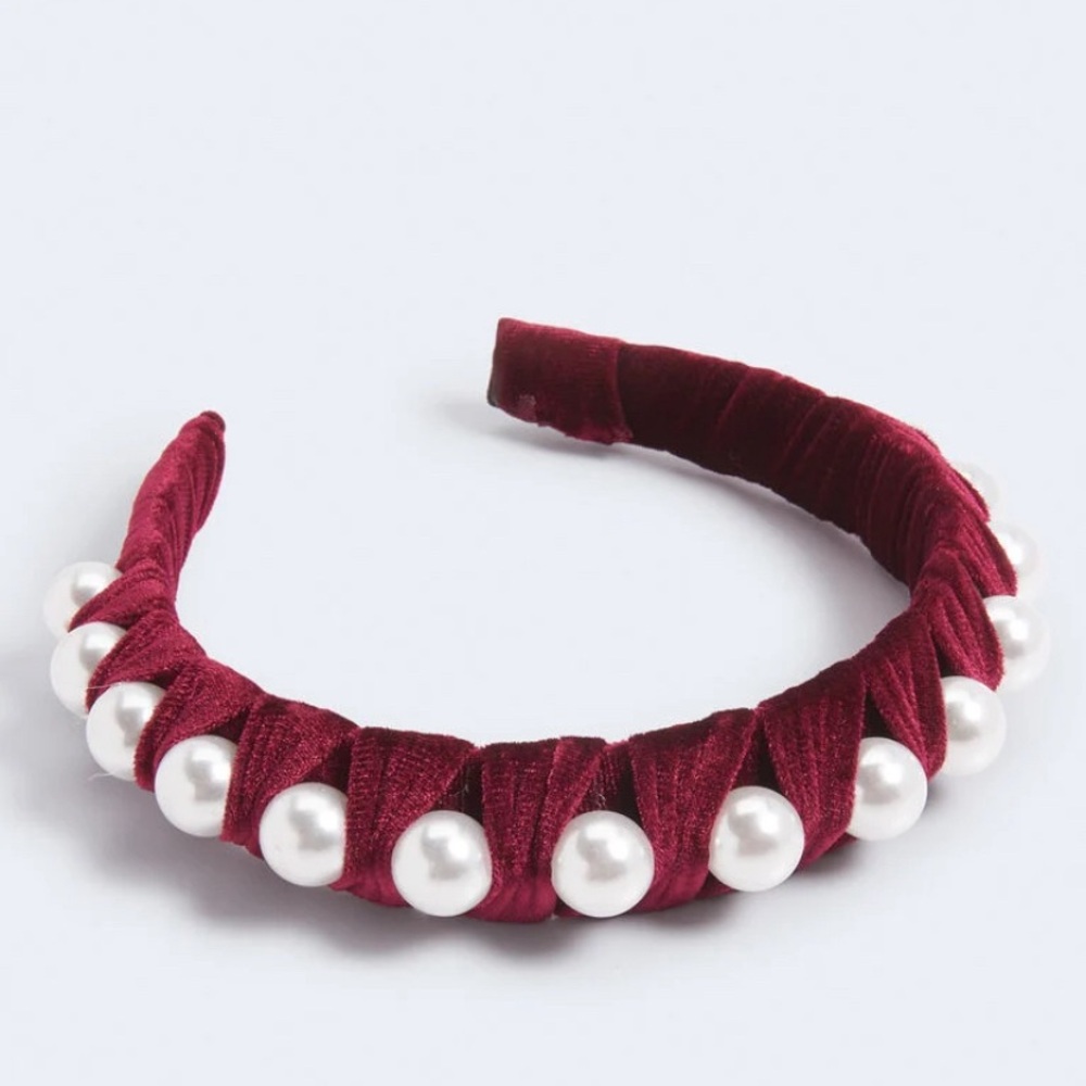 ⭐️Burgundy Faux Pearl Velvet Headband